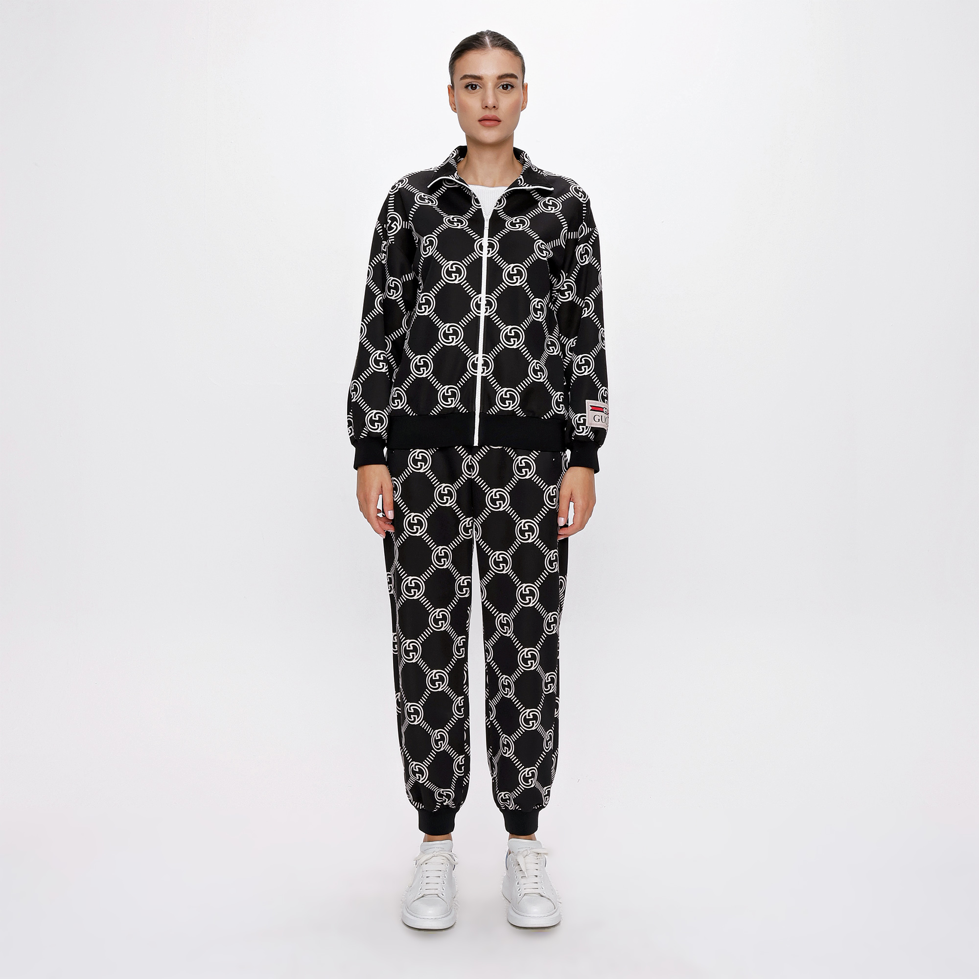 Gucci - Black&White GG Logo Tracksuit